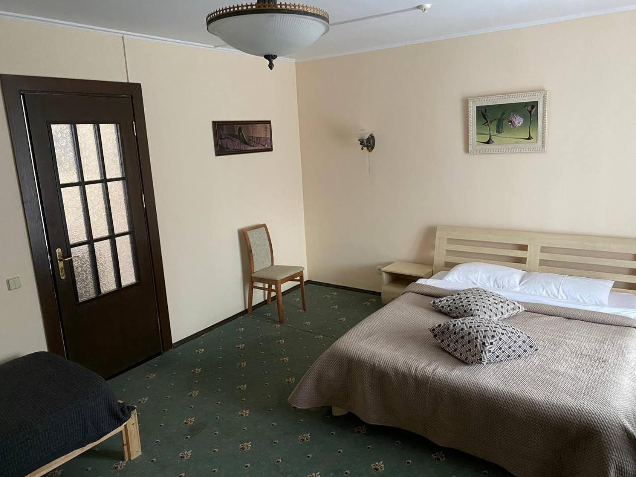 Vilni Vitry Hotel Osmoloda Luaran gambar